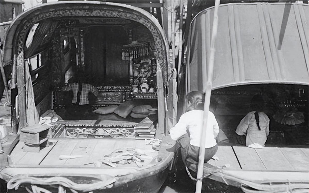 清末老照片晚清名伎貌美如花,老照片清末旗人贵妇貌美