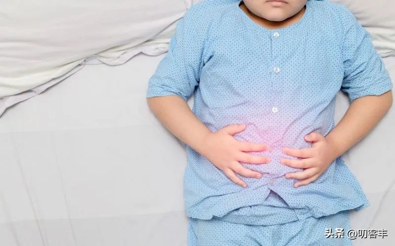 孩子吃了饭就肚子疼是什么原因,孩子一喝奶就肚子疼什么原因