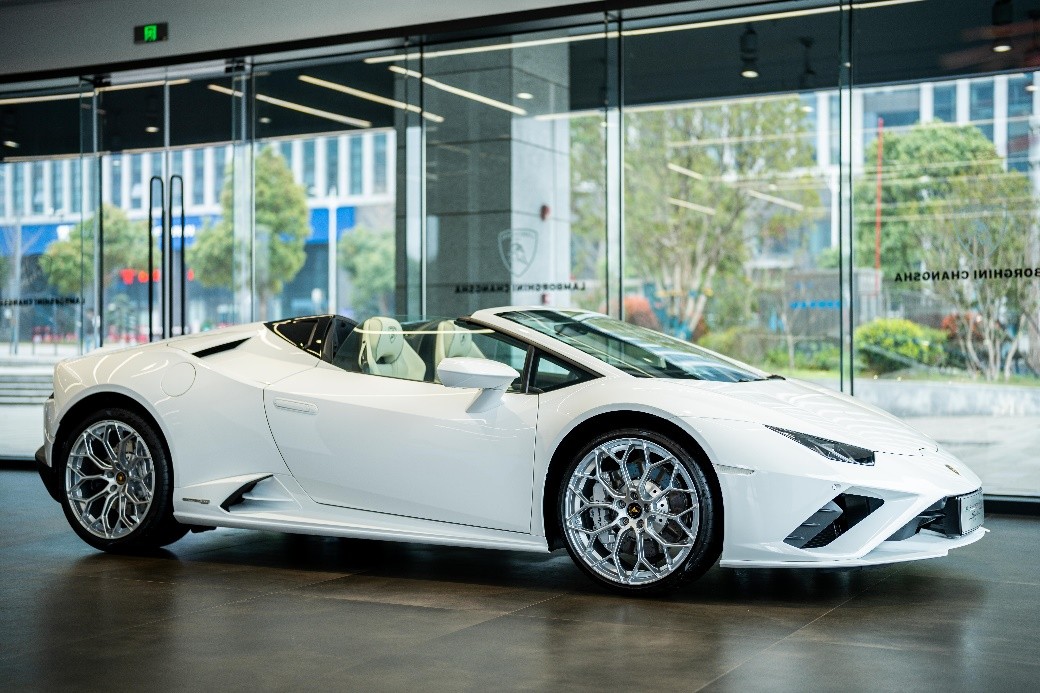 兰博基尼huracanevo硬顶敞篷街拍,兰博基尼huracnevo特别版