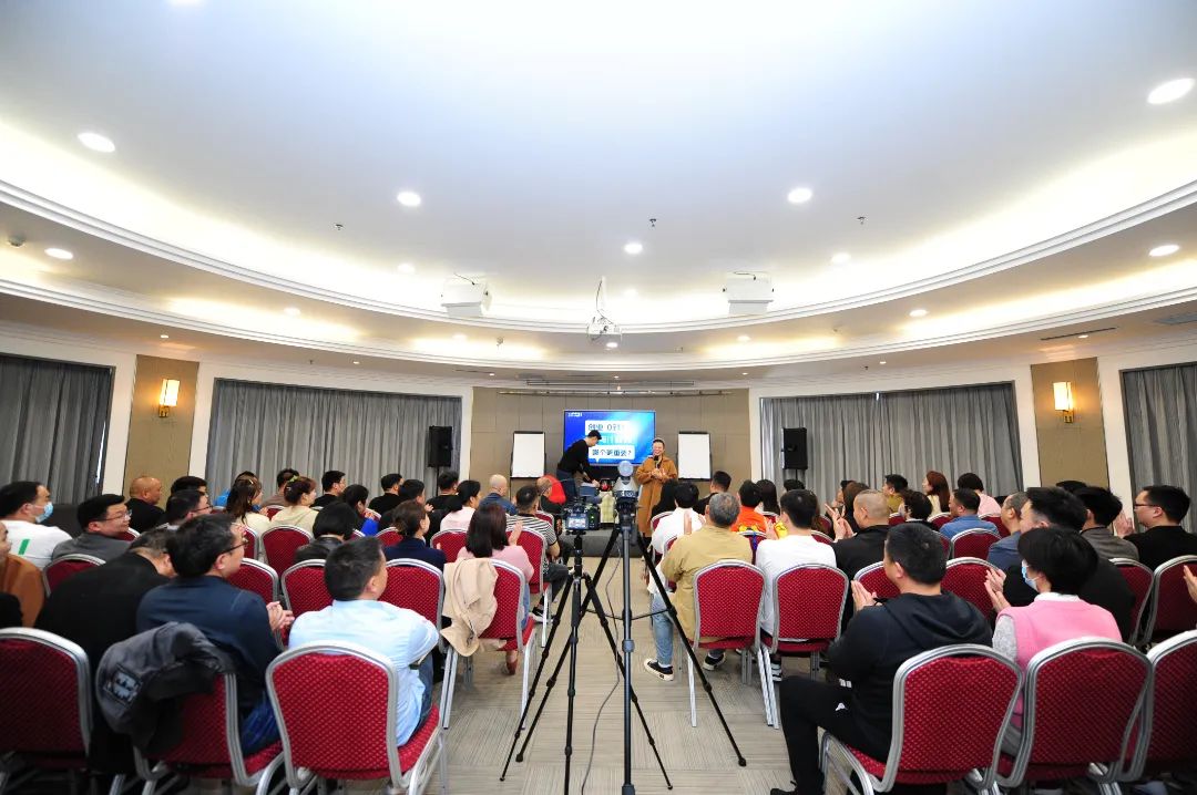 创业黄金定律大全,创业赚钱28个核心法则