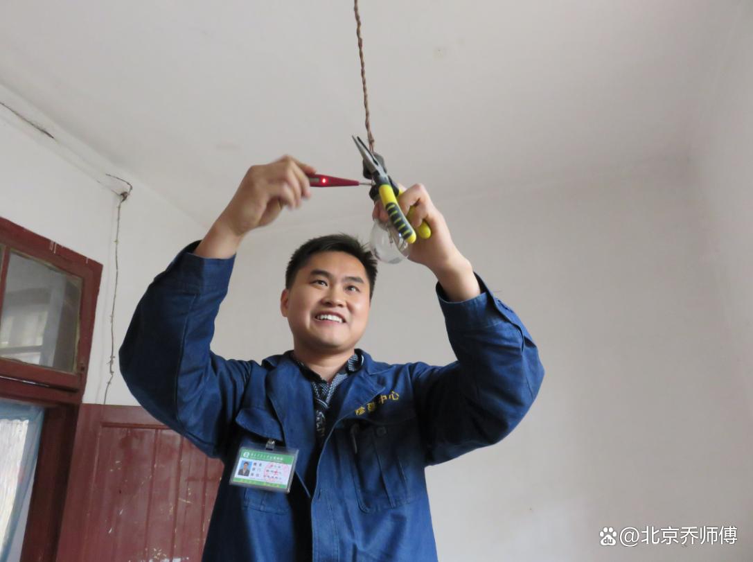 cm6500pfc电路故障维修,二保焊机控制板送丝电路故障维修