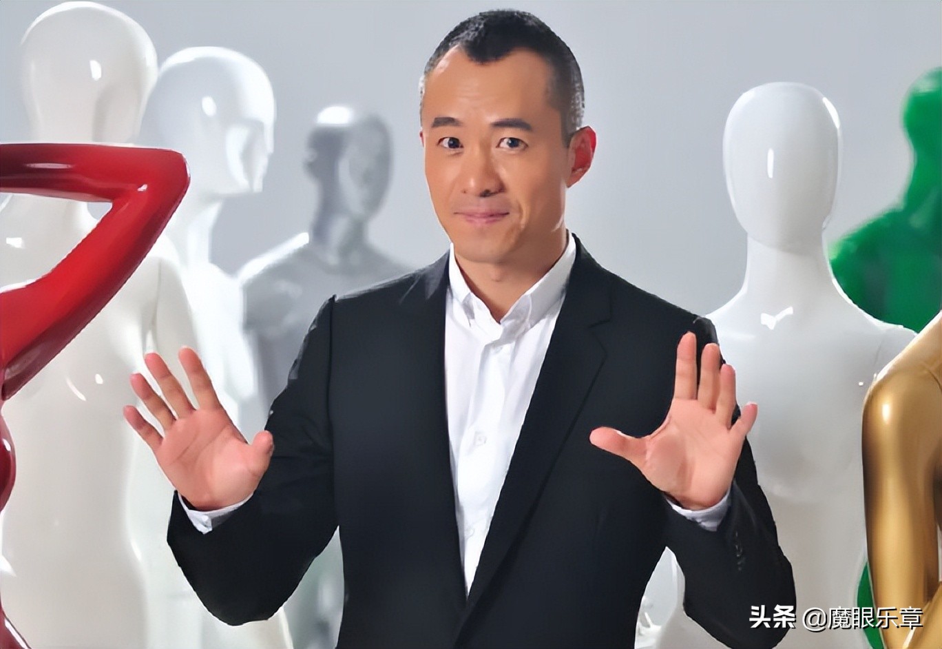 把一手好牌打烂佼佼者,把一副好牌打稀烂的人