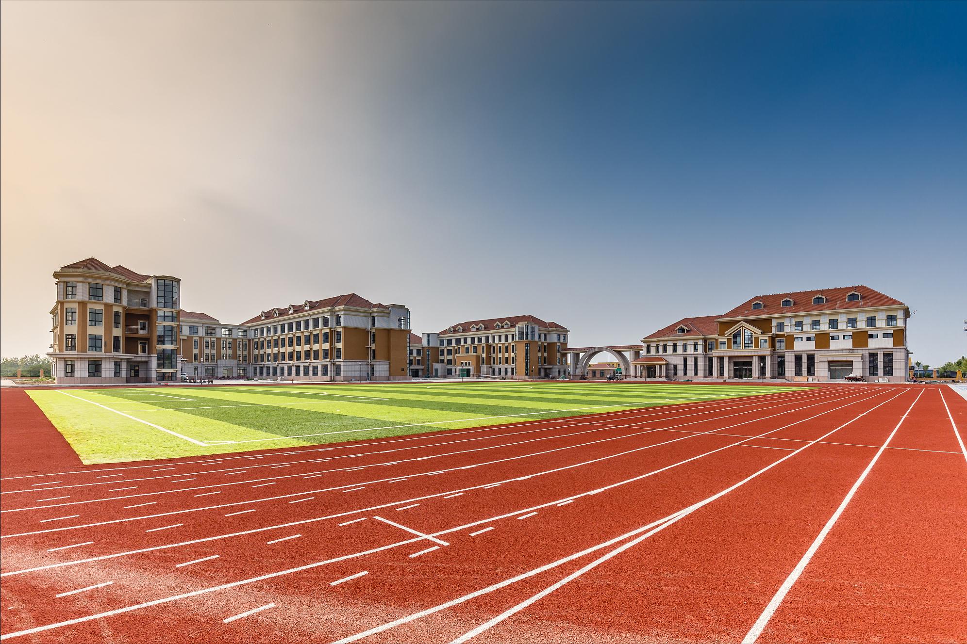 临清华北大，畅享学术盛宴——清华大学附属中学上地学校