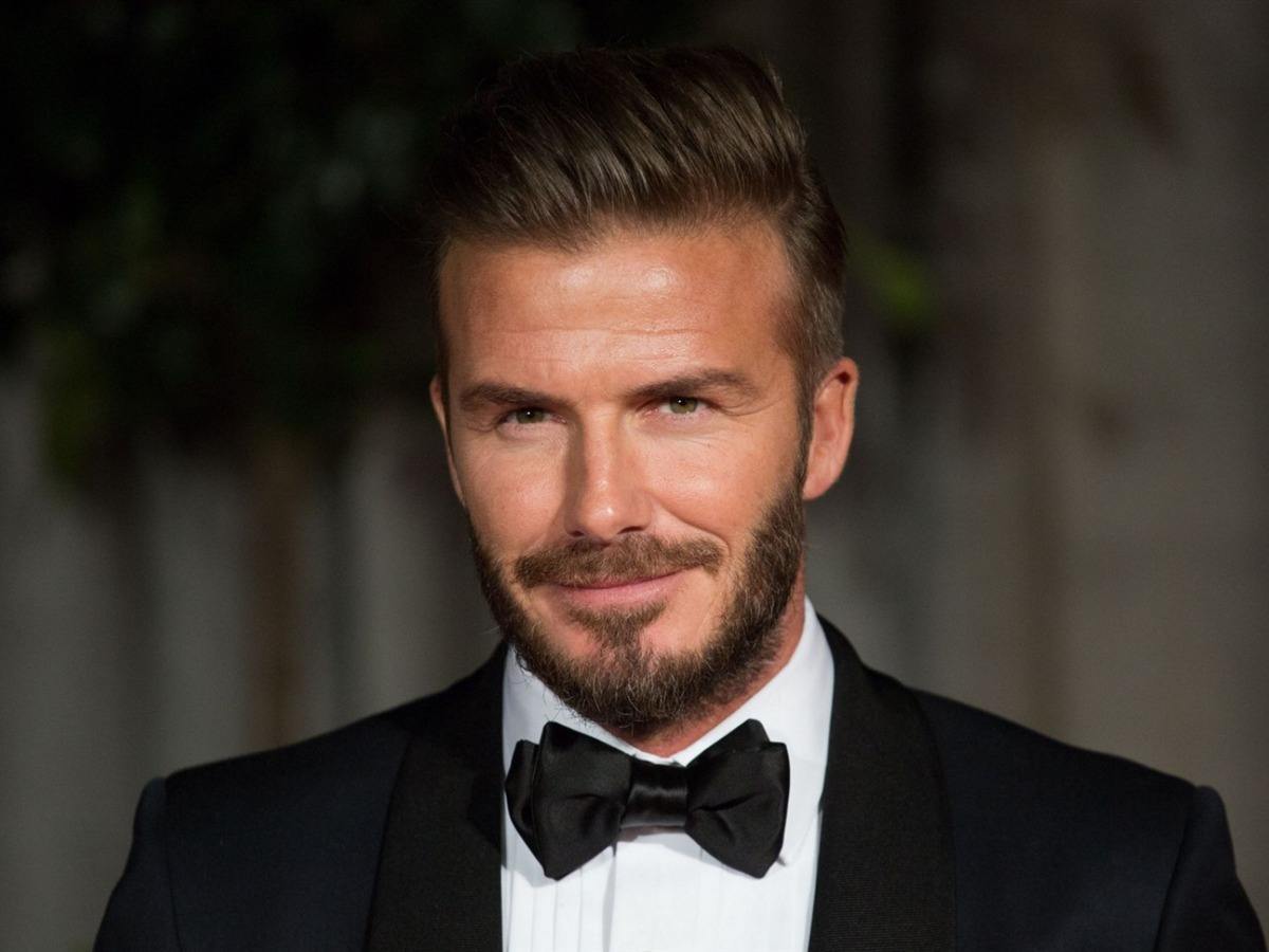 贝克汉姆的圆月弯刀有多厉害,贝克汉姆圆月弯刀绝杀