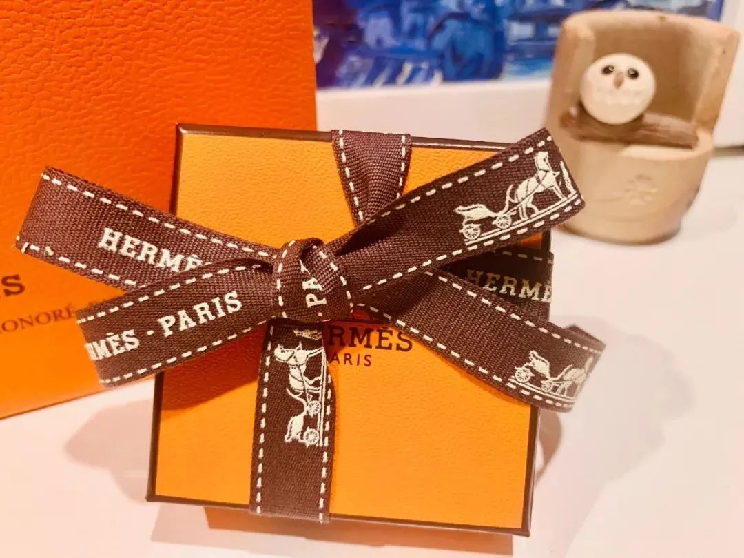 爱马仕自行车骑行,16万的爱马仕自行车是真的吗