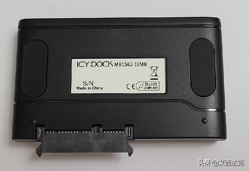 【开箱简测】ICYDOCKMB104U-1SMB硬盘读取器功能简测