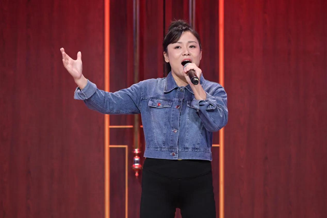 星光大道方芳万里长城永不倒,万里长城永不倒1985