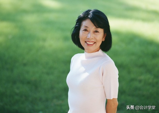 社保什么时候从五险变成四险的,社保五险变两险一年需要交多少钱