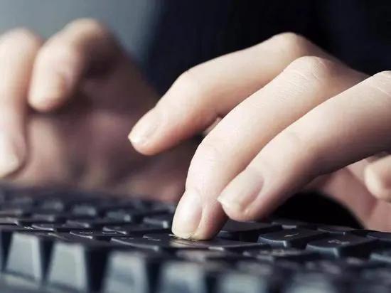 键盘没坏但无法正常打字怎么回事,键盘没有坏按键失灵怎么办