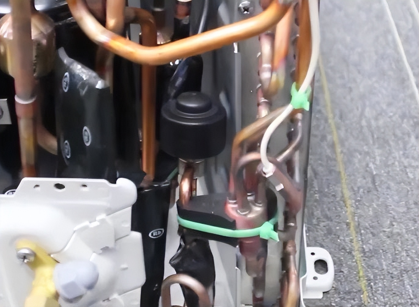 美的空调和格力空调销量对比,格力和美的空调销量如何比较