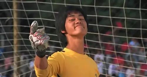 中国足球联赛山东泰山对战河南,山东泰山与河南嵩山足球