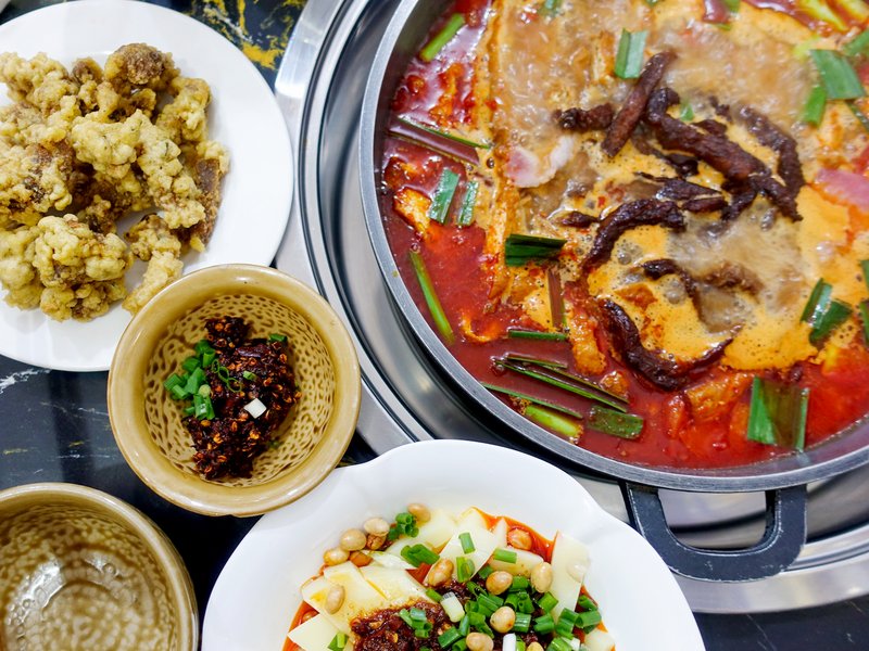 贵州黔味美食大全,去贵州必点的8道黔菜