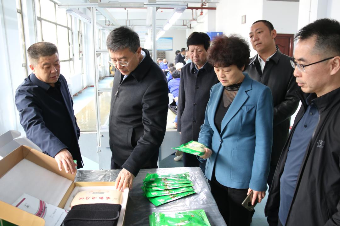 王胜在天水市调研药械产业发展情况