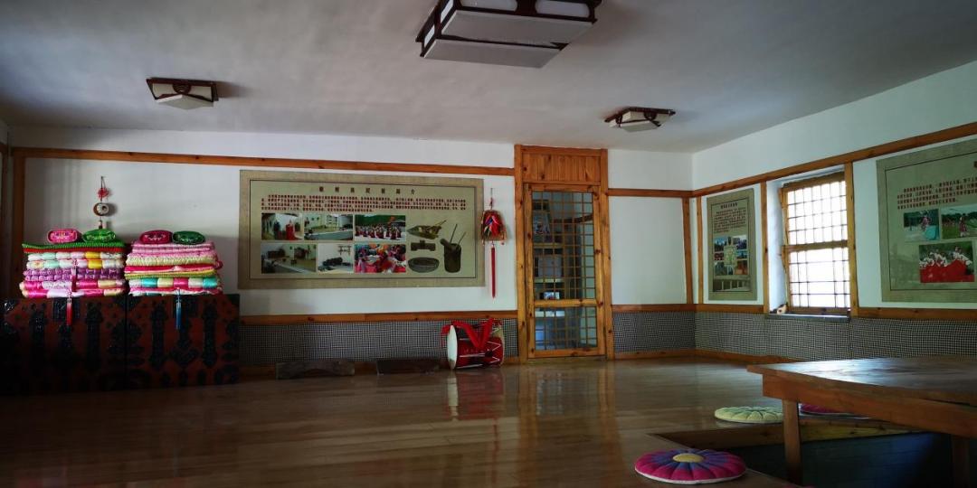 相见恨晚这首歌完整版,原汁原味古色古香的一座小城