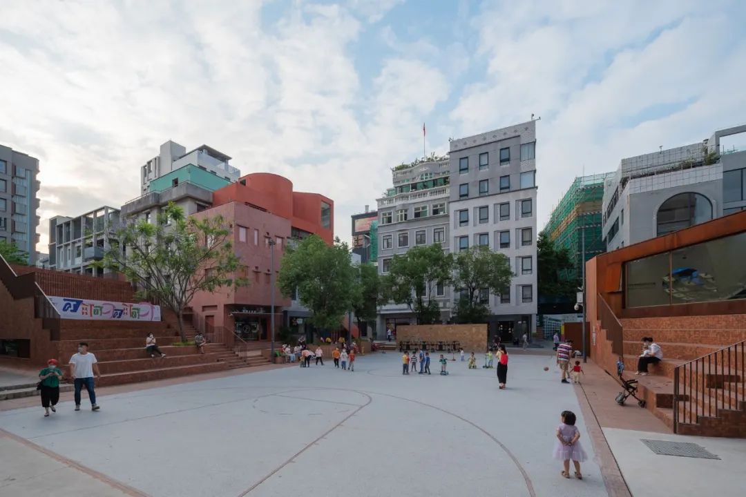 旧楼改造空中花园,低成本打造空中花园