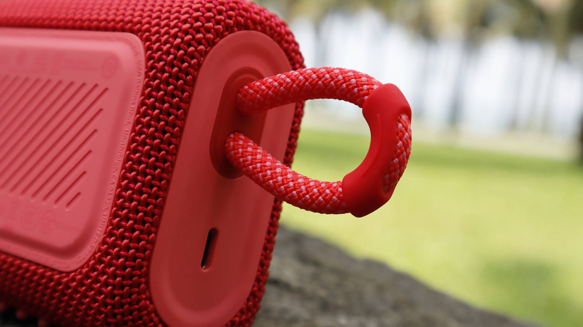 支持ip67的防水级别,支持ip68防水续航时间长