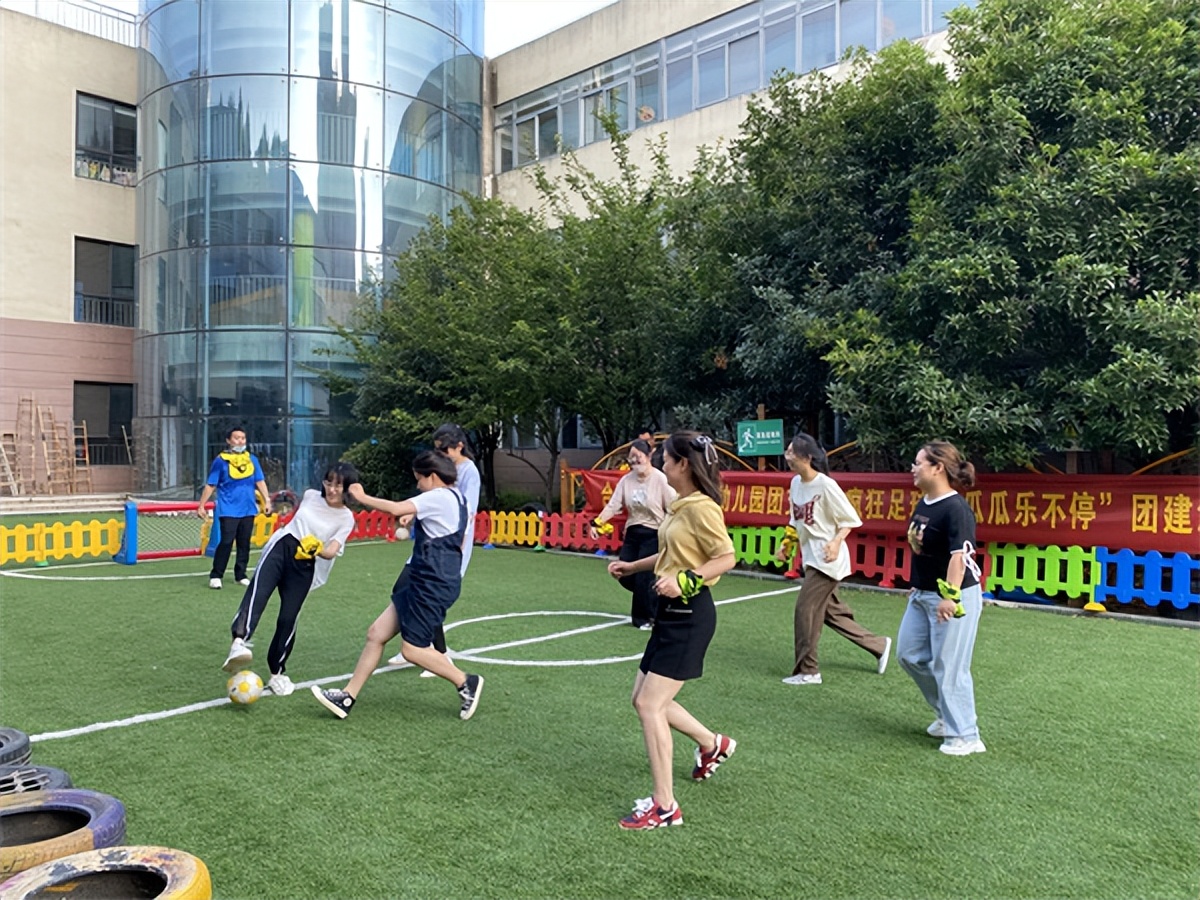 合肥启明星幼儿园足球,合肥幼教集团幼儿园主题党日活动