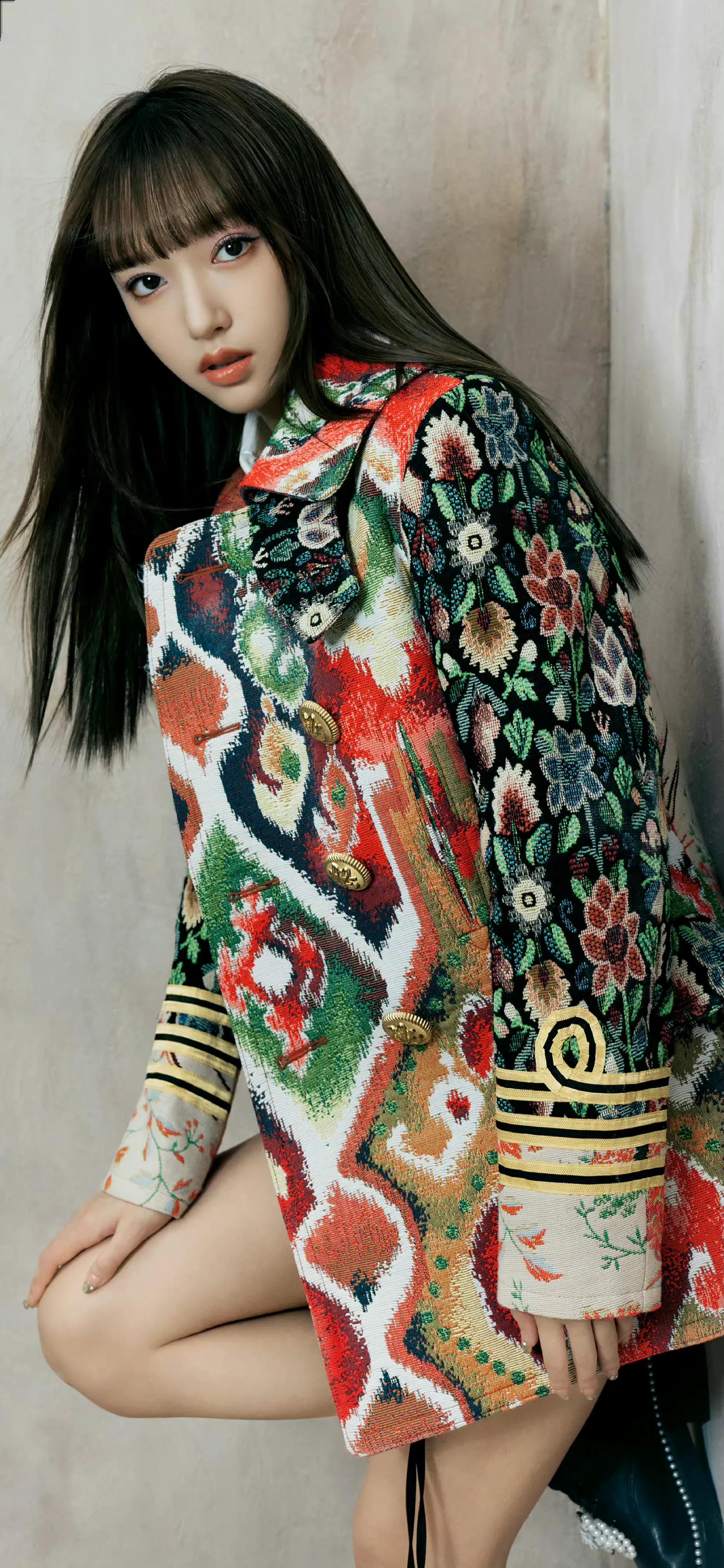 超酷美女壁纸图集可保存,长发飘飘粉色裙子美女壁纸