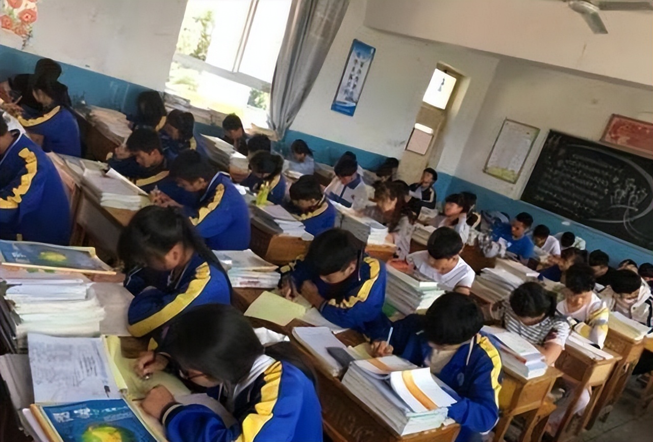 校长不让孩子穿耐克,中学校长规定不允许穿耐克进校园