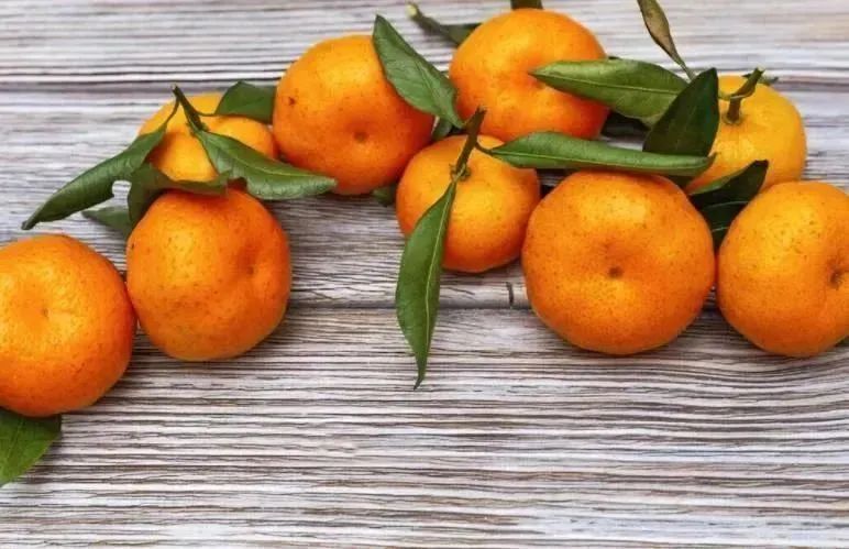 大便干燥吃什么水果最好,干燥吃什么水果