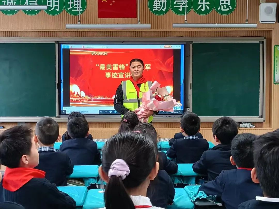 用爱温暖每一个需要关爱的人,用爱温暖身边每个人