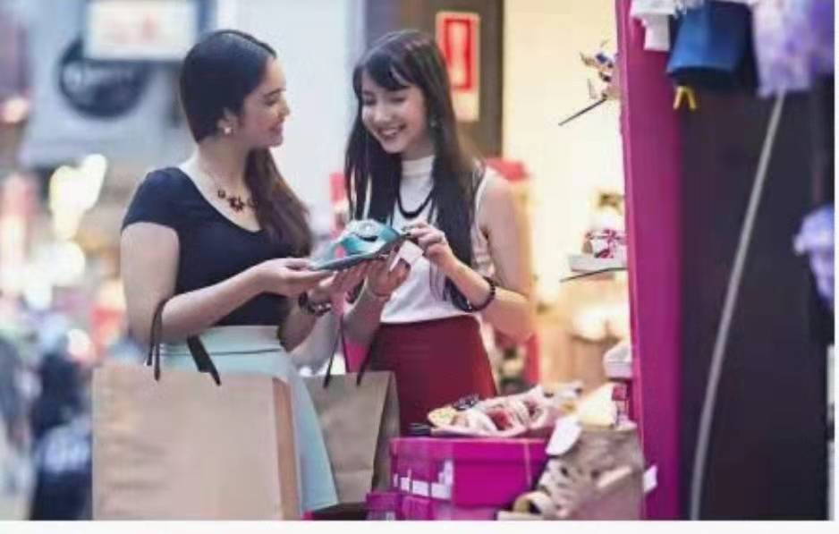 大牌折扣唯品会到底是怎么做到的,大牌低价出售是正品吗