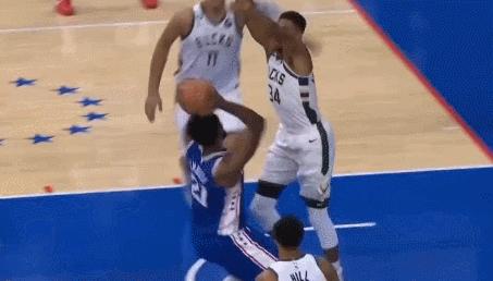 现役第一人约基奇,约基奇是现役最强中锋吗