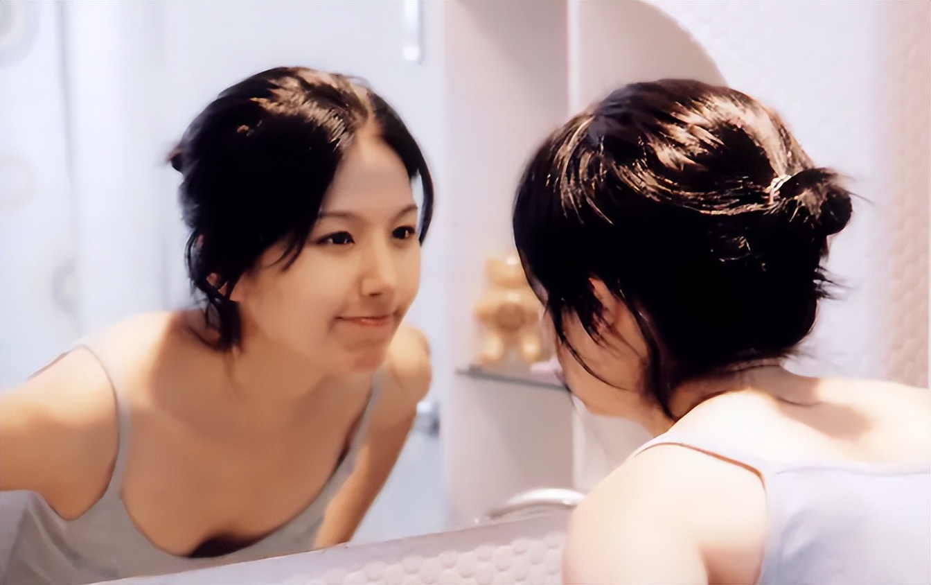 震碎三观的激情大片，别只看到女神全裸