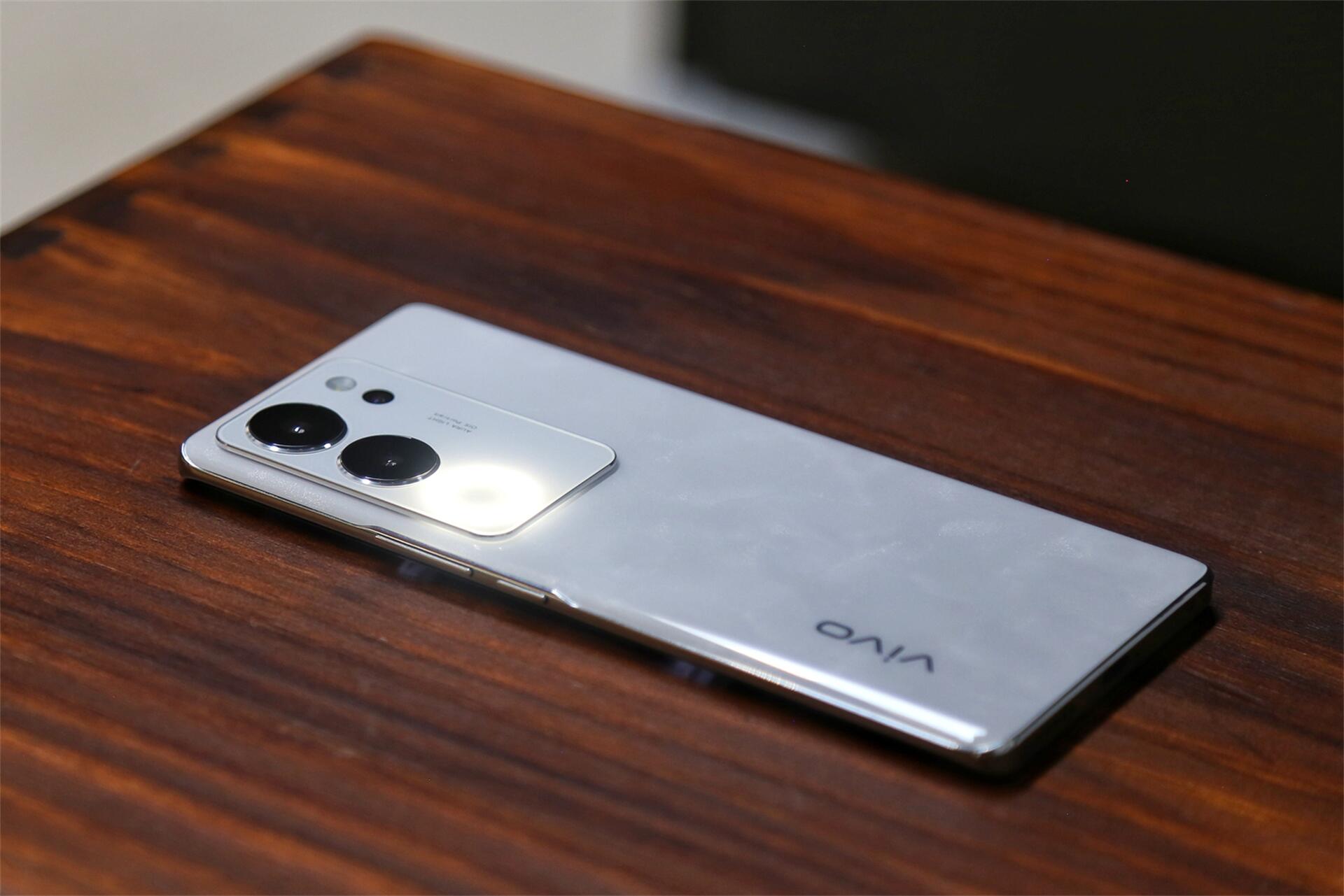 vivos17pro的智慧视觉在哪,vivos17pro细节设计