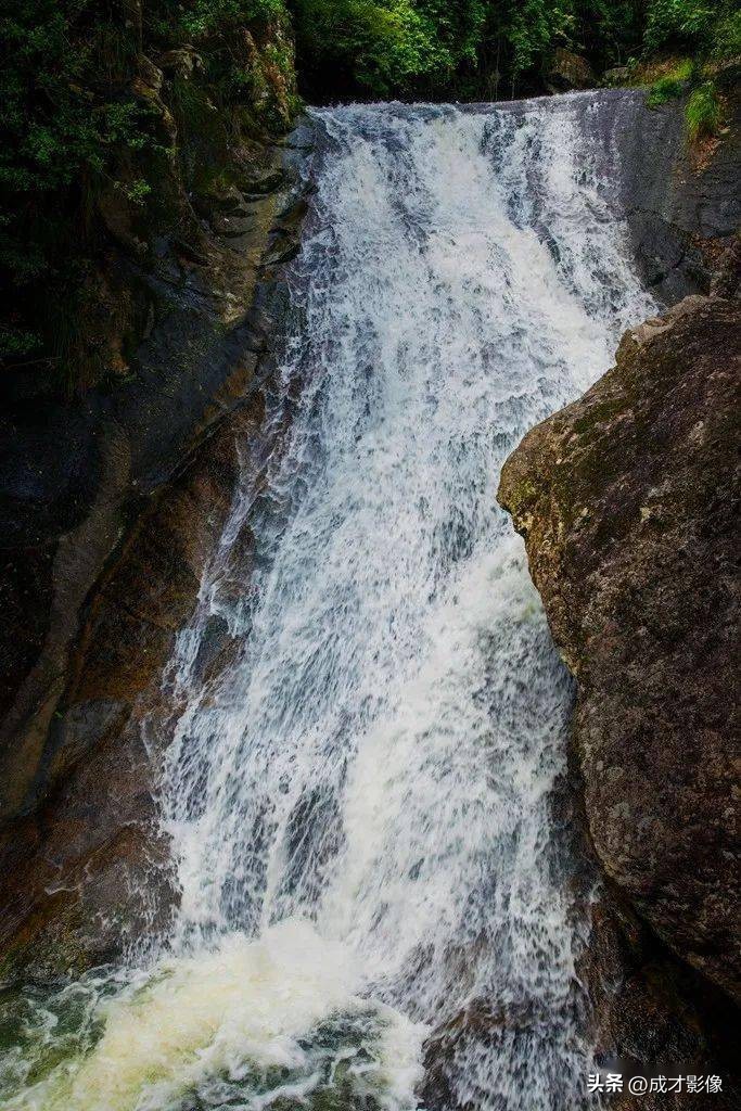 永泰瀑布景点,福建省永泰县百漈沟景区