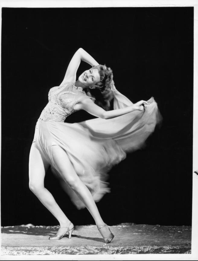 过去百年来的完美身材都怎样的?历史特色大了去了