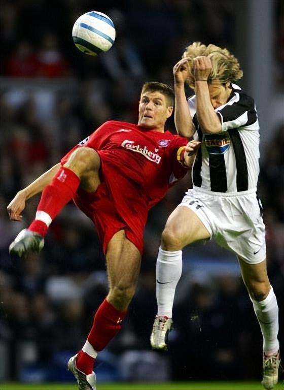 捷克大炮最新消息,捷克男足内德维德