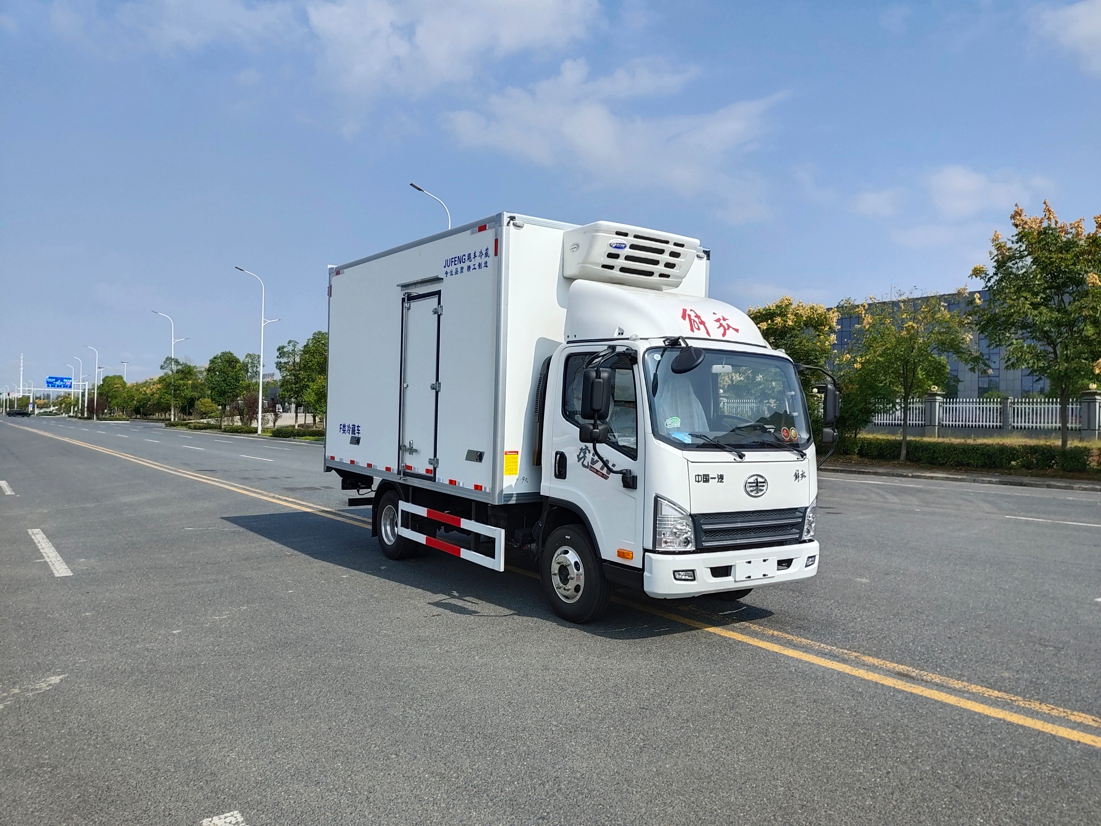 解放虎v蓝牌冷藏车推荐,解放虎vn冷藏车怎么样