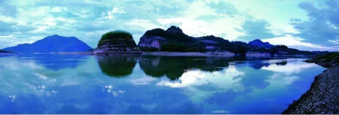 【上饶天下SHOW之铅山县】上饶这里一岩十景，徐霞客赞它为“奇境”！