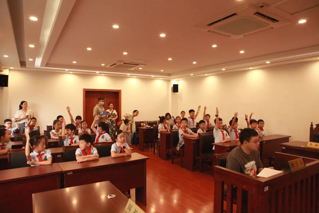 检察开放日以爱之名携手共进,检察开放日请进来校园