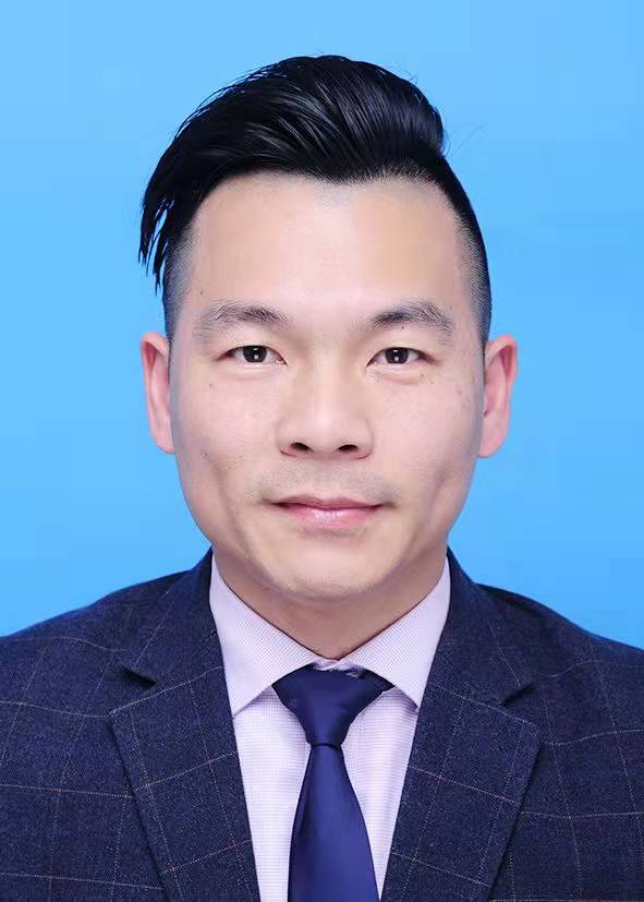 华瑞保险总监兼资深咨询师郭泽康——昨日种种，皆成今我