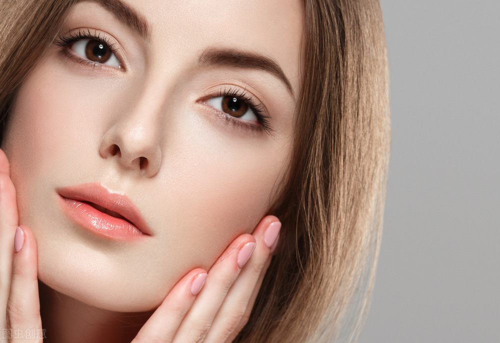 人类眼睛的颜色由什么决定,人类的皮肤有几种颜色