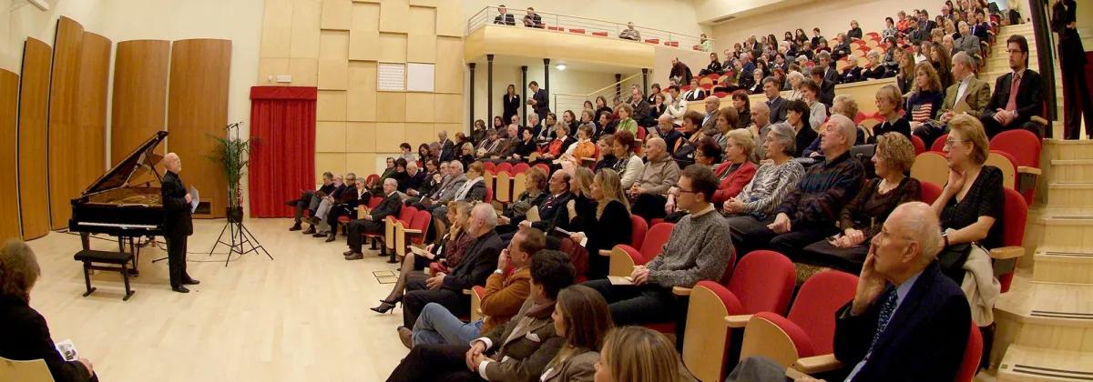 世界顶级钢琴品牌—FAZIOLI法奇奥里钢琴