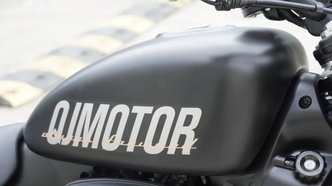 座高700以下的巡航车合资,可载人的复古巡航车300cc