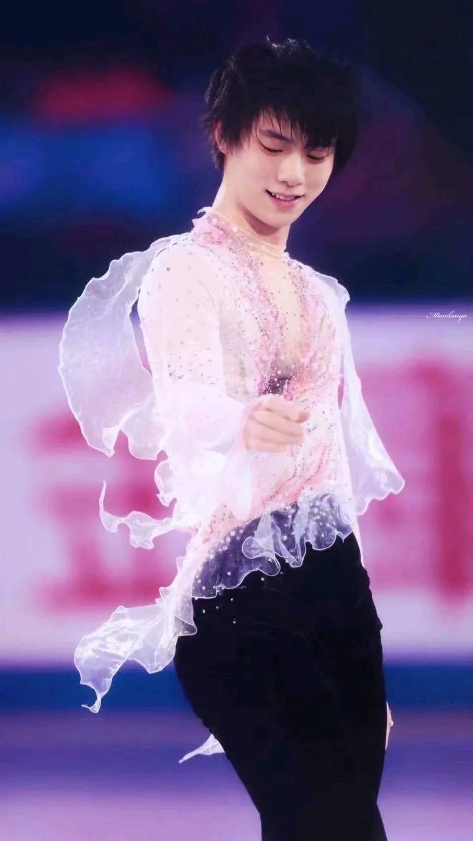 华春莹对羽生结弦事件发声,华春莹发推鼓励羽生结弦