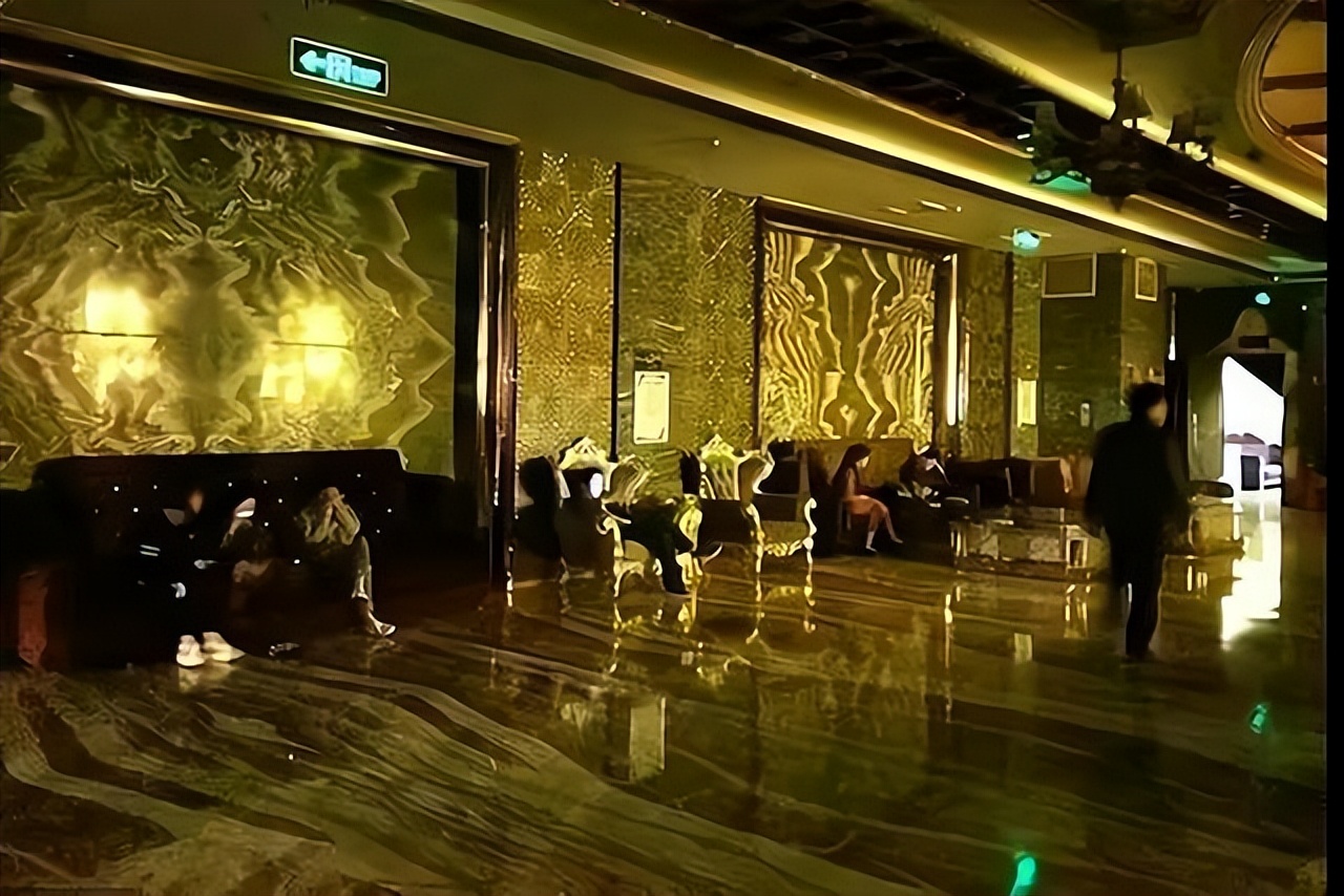 上海白马私人会所判决现场,上海白马杀人案