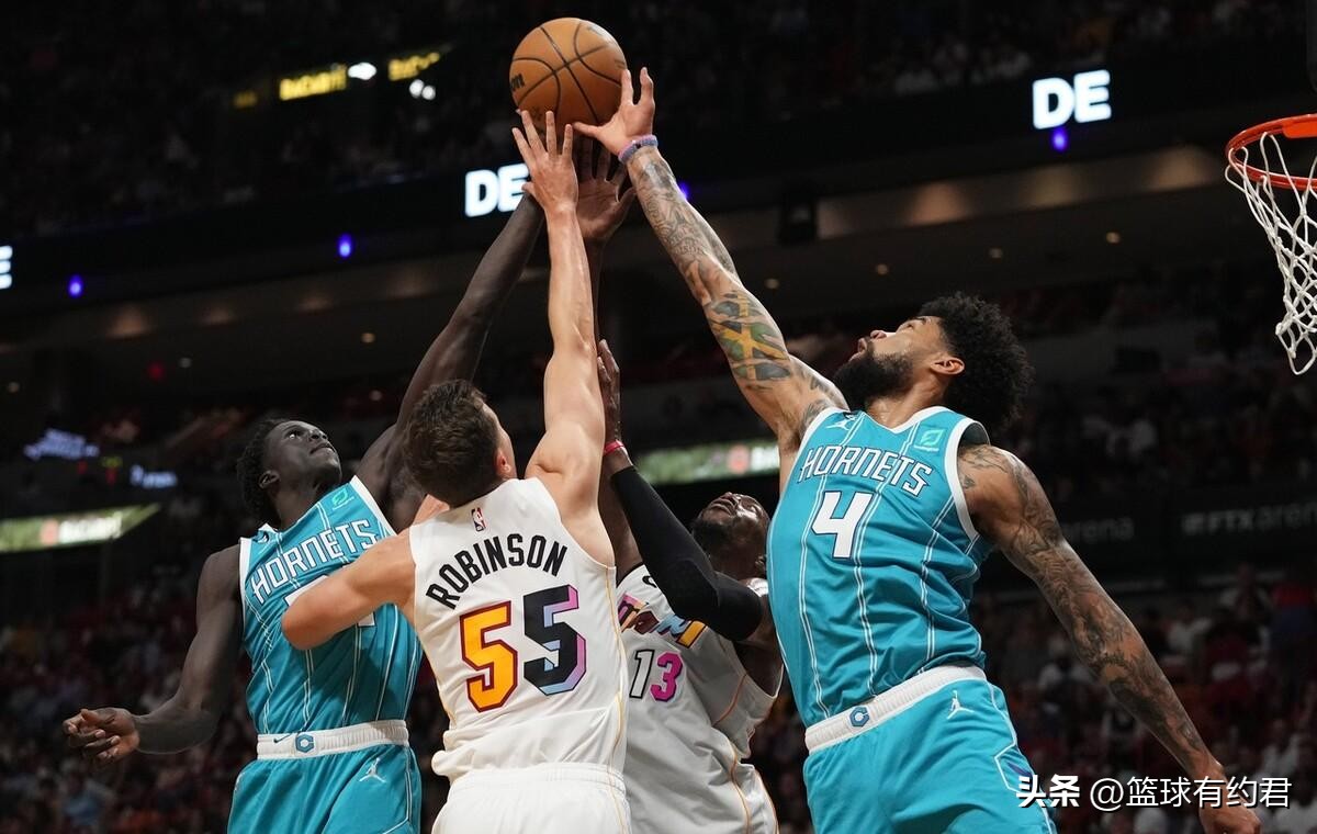 斯特鲁斯11投8中砍22分,mvp数据最炸裂