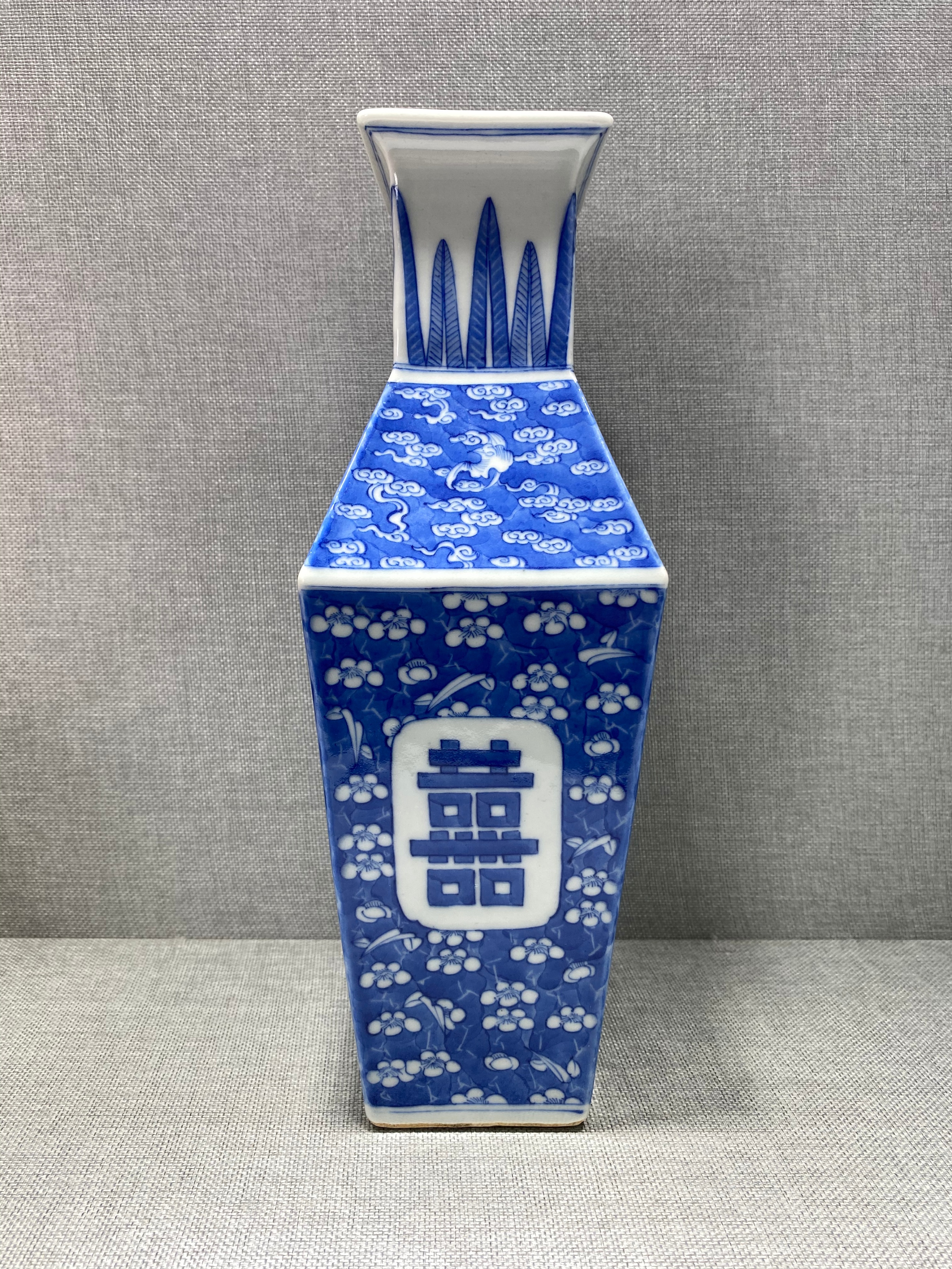 清冰梅瓷器,冰梅瓷器有没有官窑款式