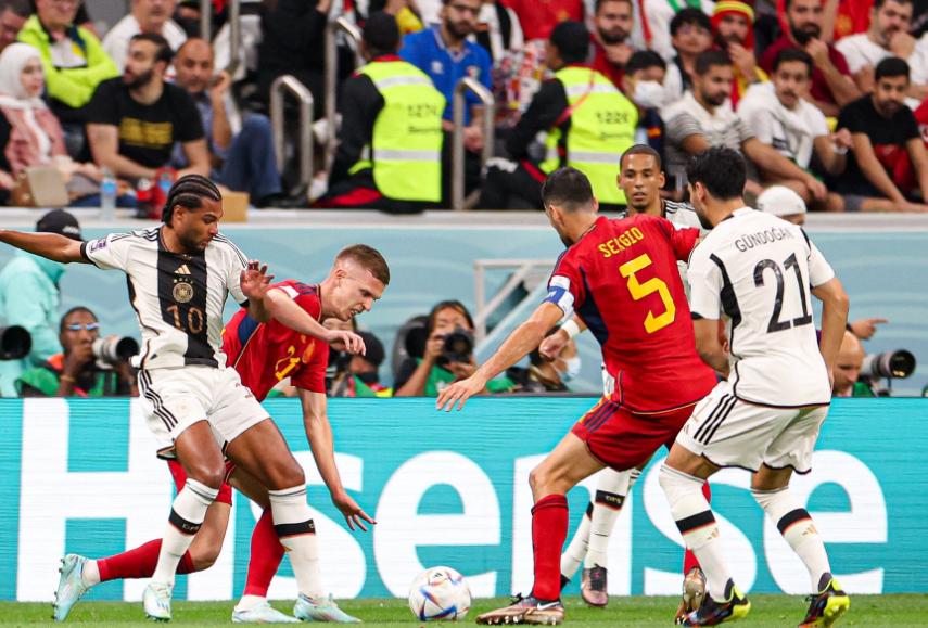 德国足球失空门,德国足球被逼到绝境