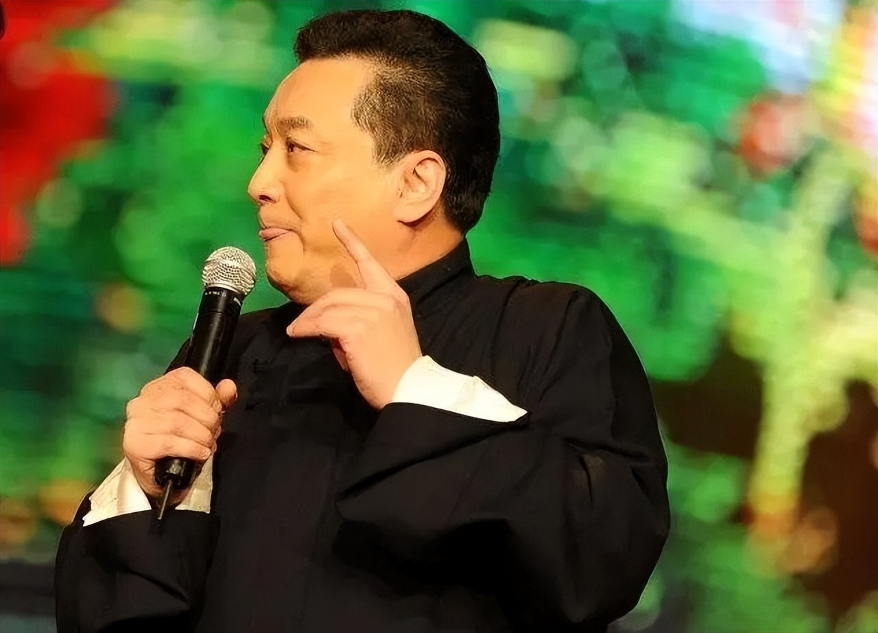 王平：逝世原因令人心酸，葬礼上姜昆蔡明含泪送别