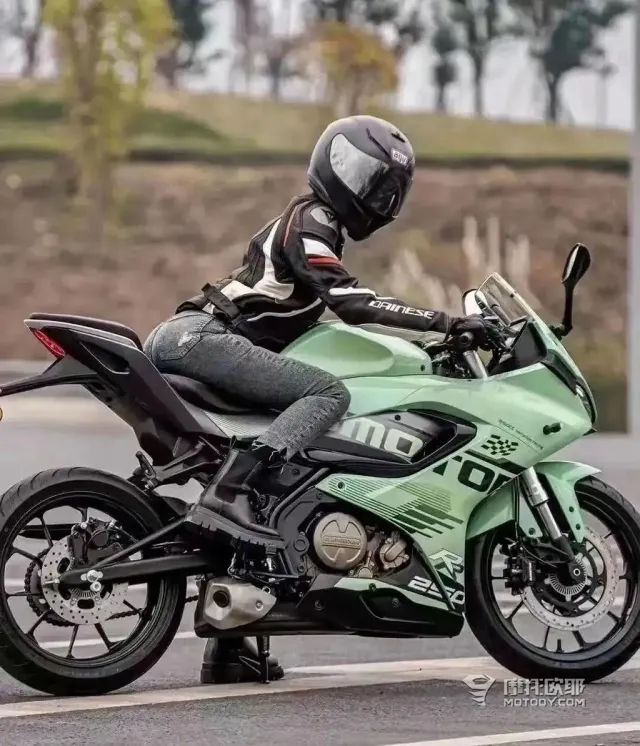 250cc仿赛哪款适合跑长途,250cc级仿赛横评