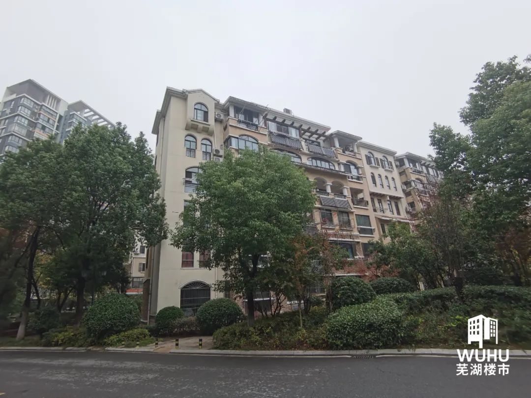 缇庡姞鍗拌薄浜屾墜鎴垮洓瀹ゅ皬澶嶅紡,鑺滄箹甯傜編鍔犲嵃璞′簩鎵嬫埧