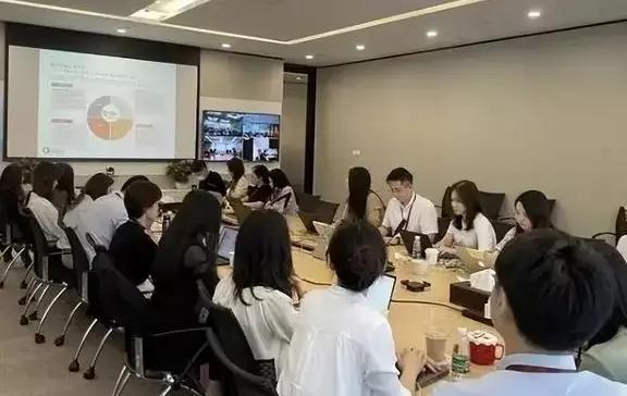 应届生就业指导国企央企夏季招聘,春日招聘