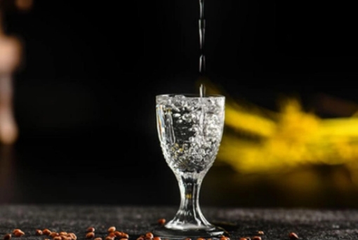 高度酒和低度酒品质哪个好,高度酒与低度酒的口感区别