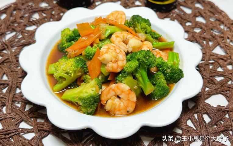 购买新鲜虾的正确方法,水产虾怎么挑选